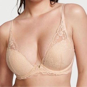 ✦ VS Lightly Lined Love Cloud Plunge Bra ✦